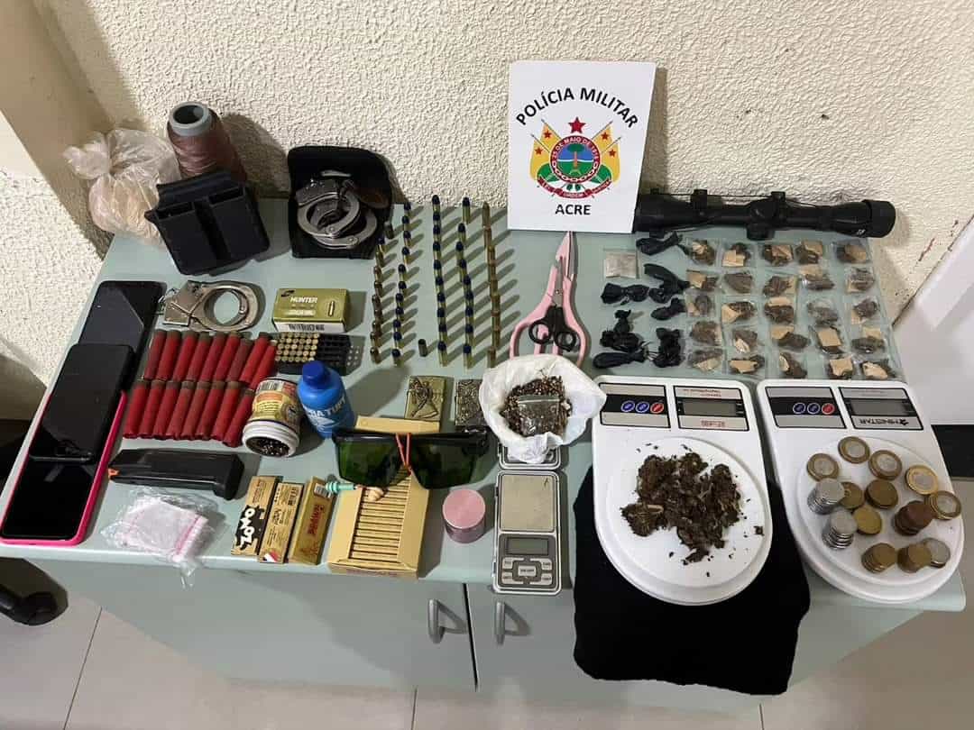 PM prende homem com drogas e material bélico no Rosa Linda