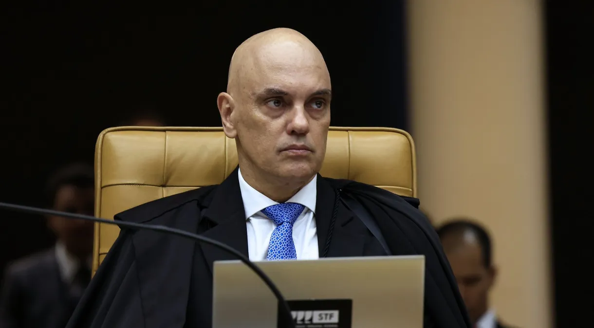 Moraes dá cinco dias para X explicar lives transmitidas por contas bloqueadas pelo STF