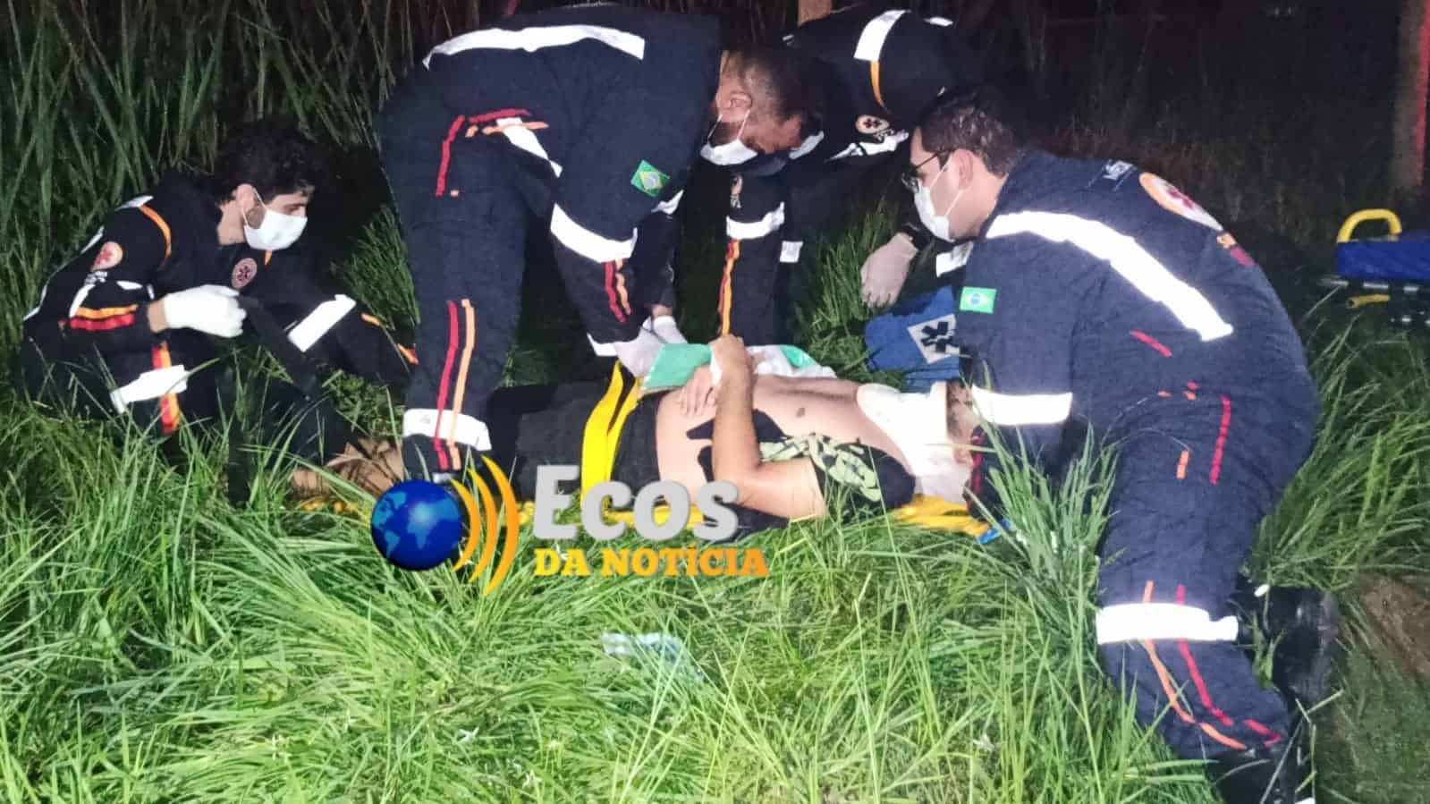 Colisão entre motocicletas deixa três pessoas gravemente feridas no bairro Vilage Maciel na Capital