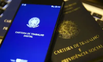 Carteira de trabalho digital
Marcelo Camargo/Agência Brasil