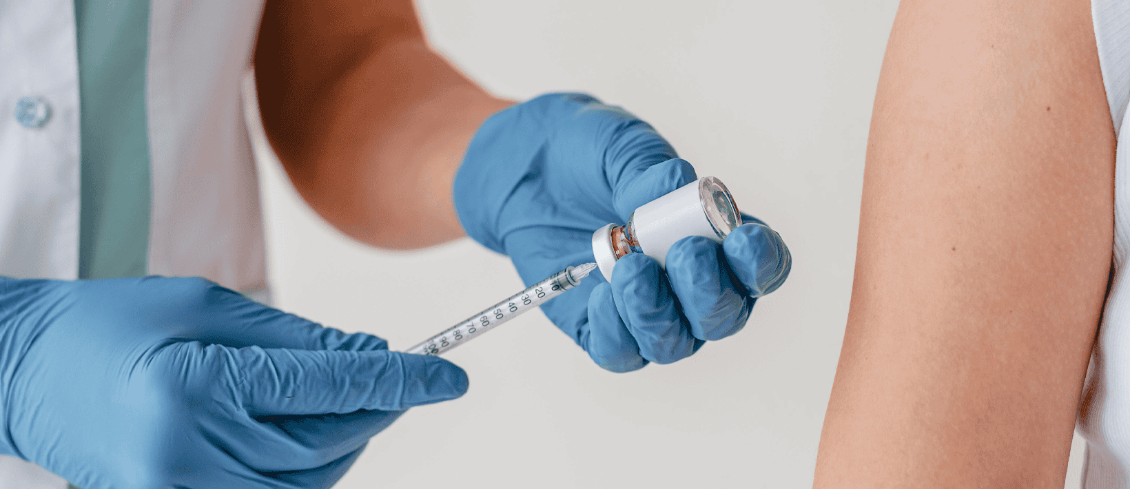 Milhares de vacinas contra dengue podem parar no lixo por baixa procura da população