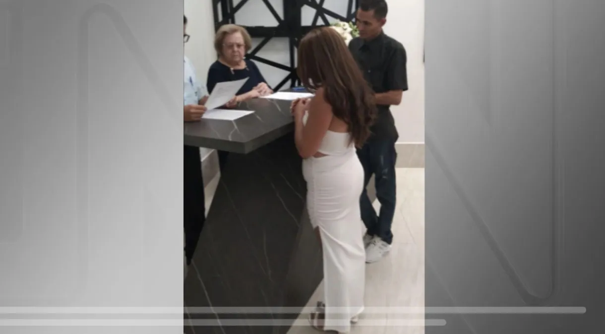 Noiva morre afogada em piscina durante festa de casamento no interior de SP