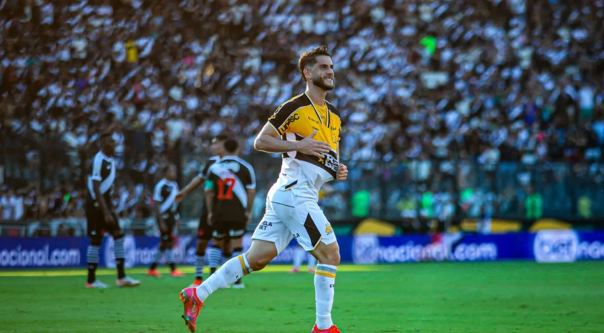 Vasco da Gama sofre goleada histórica contra o Criciúma