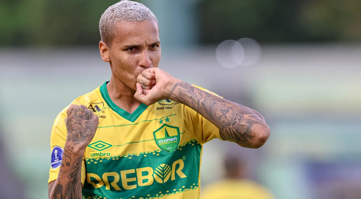 Cuiabá vence Metropolitanos por 2 a 0 no Estádio Olímpico de la Universidad Central