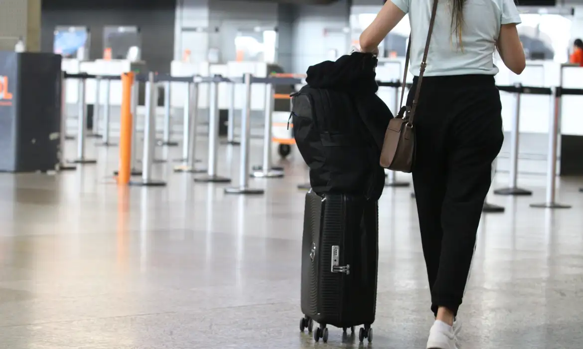 Brasil passa a exigir visto de turistas da Austrália, Canadá e dos Estados Unidos