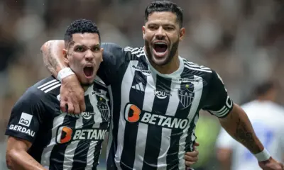 paulinho hulk atletico mg cruzeiro e1713664554622 paulinho hulk atletico mg cruzeiro e1713664554622