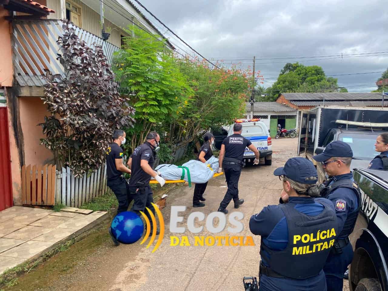 Homem encontra companheira morta  após sair de casa para comprar remédios