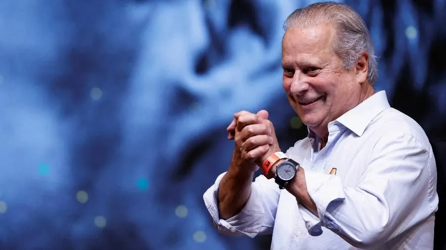 13fev2023 o ex ministro jose dirceu nas comemoracoes do 43 aniversario da fundacao do partido dos trabalhadores em brasilia 1677197593397 v2 900x506