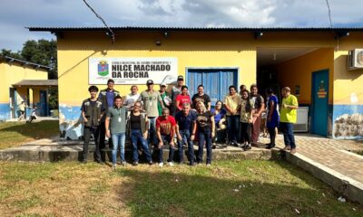 5c8e8472 b471 4765 99e1 c27544249d11