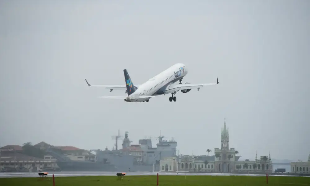 aviao azul santos dumont rio de janeiro