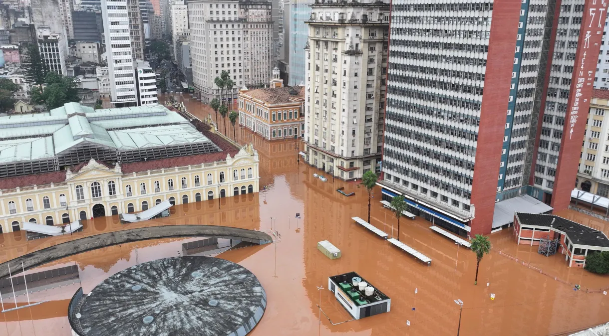 Guaíba sobe 2,2 centímetros por hora e projeções apontam possível novo recorde