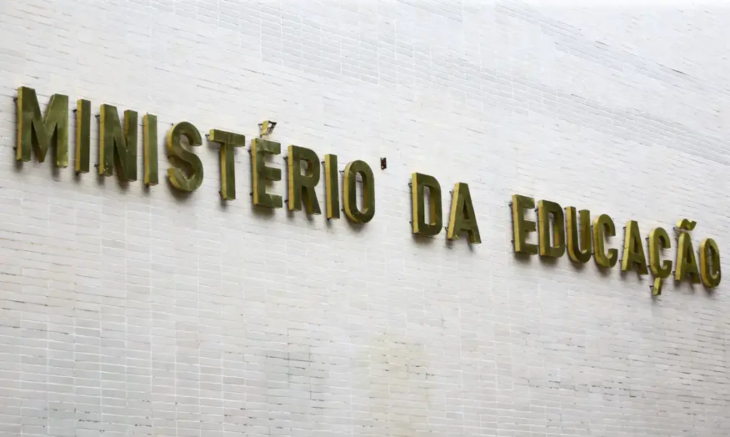 fachada ministerio mcamgo abr 100420231818 32