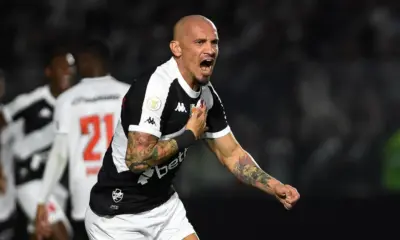 maicon gol vasco vitoria brasileiro e1715555483439