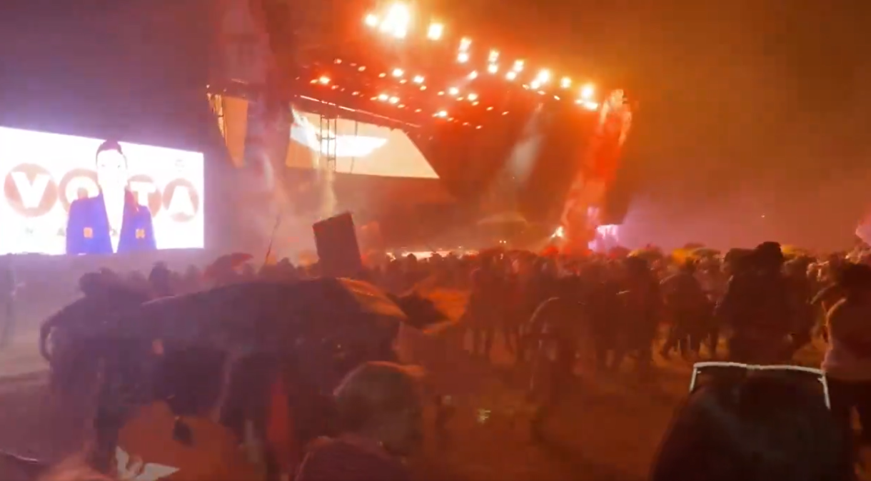 Novas imagens mostram destruição após palco desabar e matar 9 pessoas no México