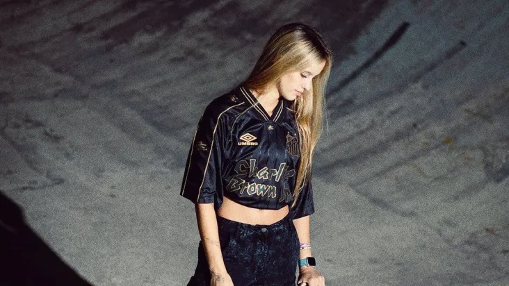 santos uniforme charlie brown jr 4 e1715621501634