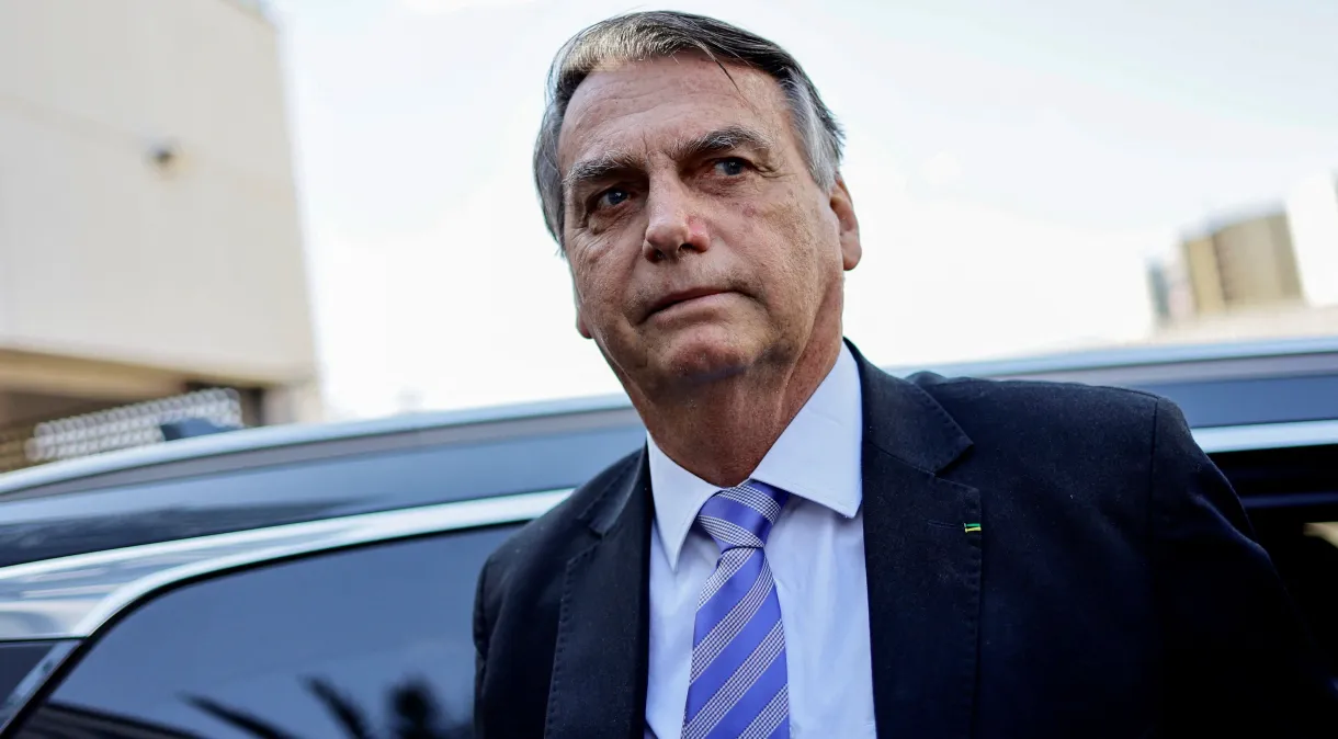Bolsonaro apresenta “melhora progressiva”, mas segue sem previsão de alta, diz boletim