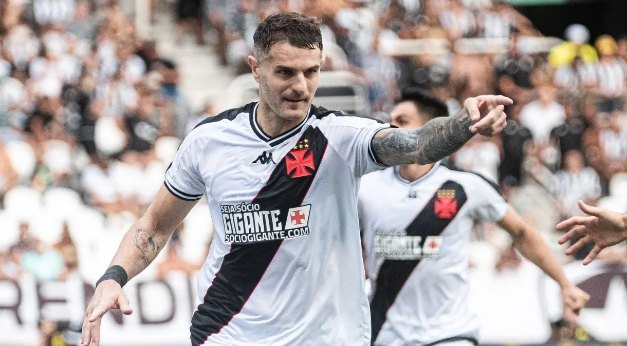 Pablo  Vegetti supera própria marca de gols no Vasco da Gama em menos jogos em 2024