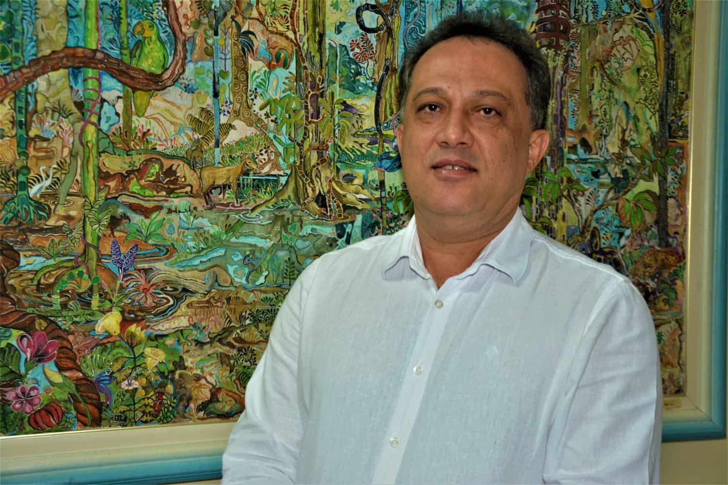 Prefeito em exercício, Valtim José publica carta de agradecimento a amigos