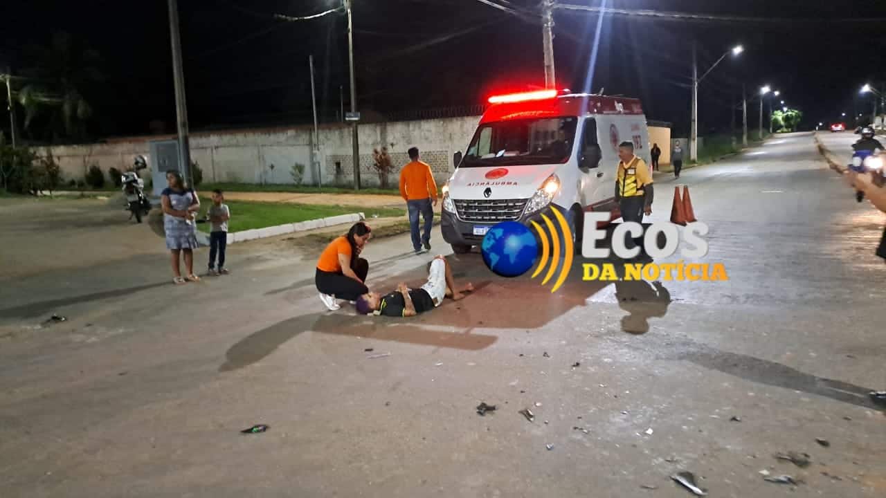 Motociclista fica ferido após colisão com carro que fez conversão proibida