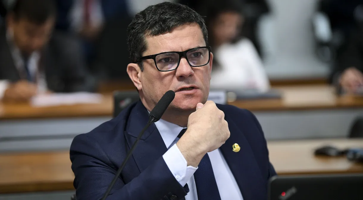 Polícia tem 3 hipóteses para morte dos que tentaram sequestrar Sérgio Moro; entenda