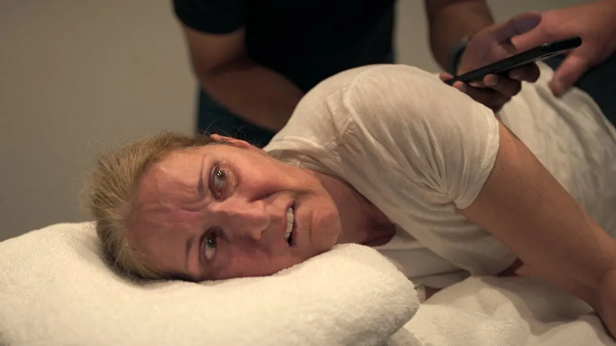 Céline Dion insistiu em manter imagens de espasmos em documentário, diz diretora