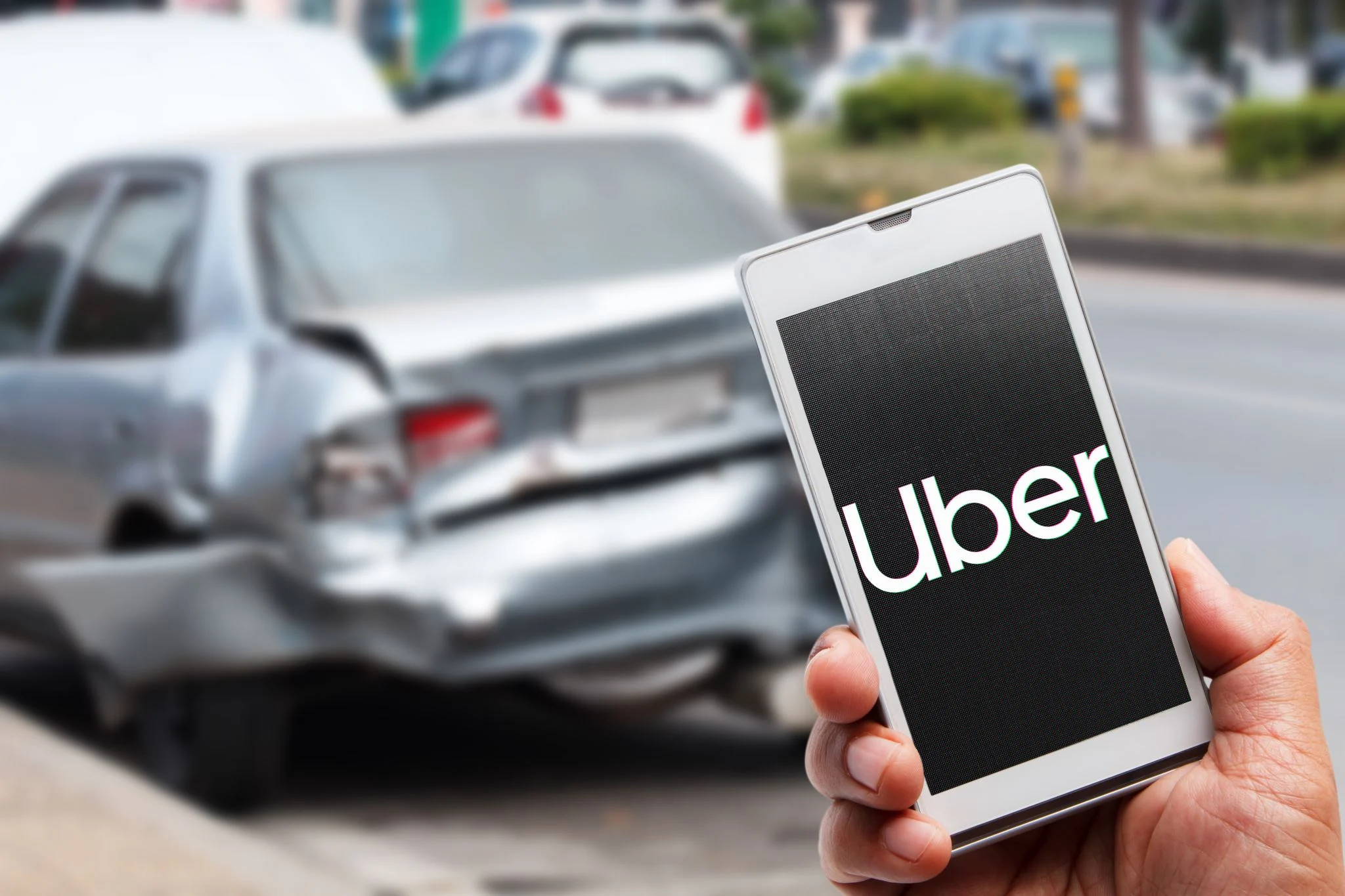 Avança na Câmara dos Deputados PL que obriga aplicativo de transporte a pagar seguros