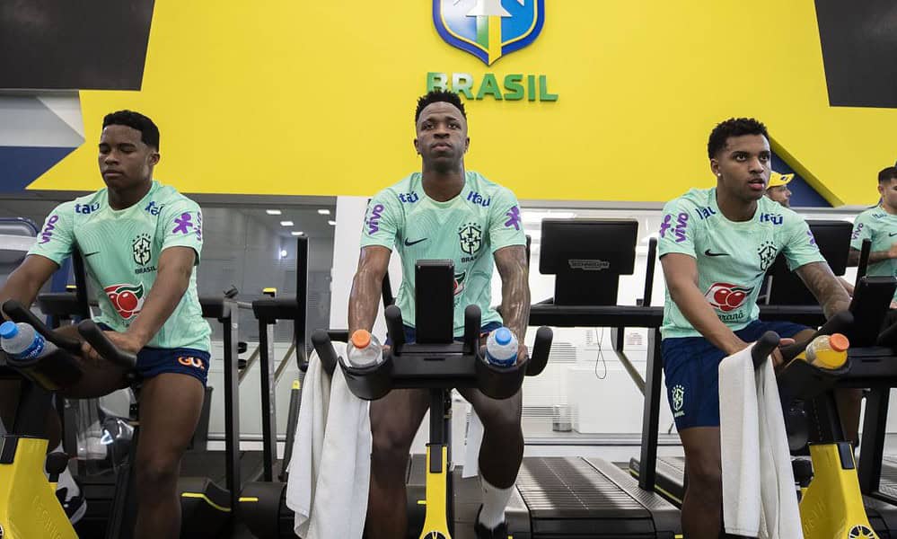endrick vini jr rodrygo treino selecao e1699973852479 endrick vini jr rodrygo treino selecao e1699973852479