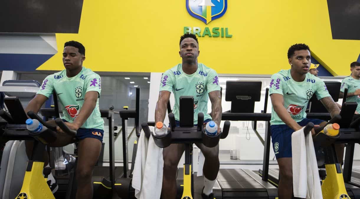 “Endrick, Rodrygo e Vini Jr são o futuro da Seleção”, afirma Ronaldo Fenômeno