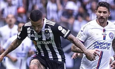 Arana, do Atlético-MG, em ação no jogo contra o Bahia, pelo Brasileirão
Imagem: Alessandra Torres/Agif