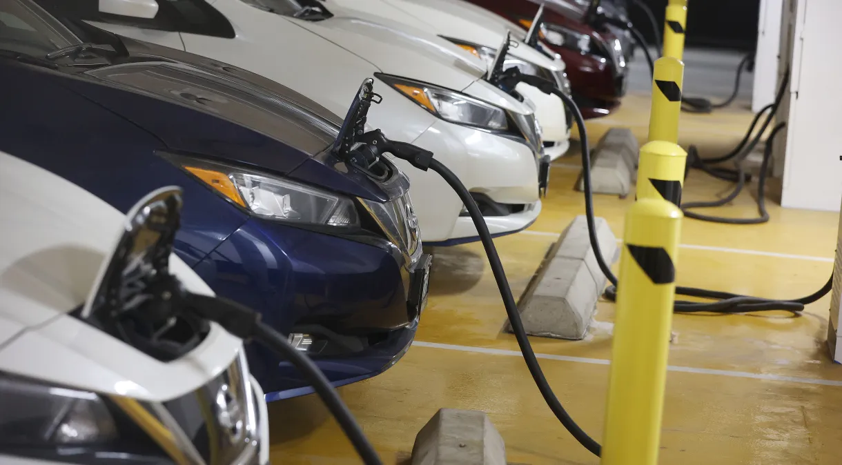 “Imposto do Pecado” sobre carros elétricos põe governo e montadores em rota de colisão