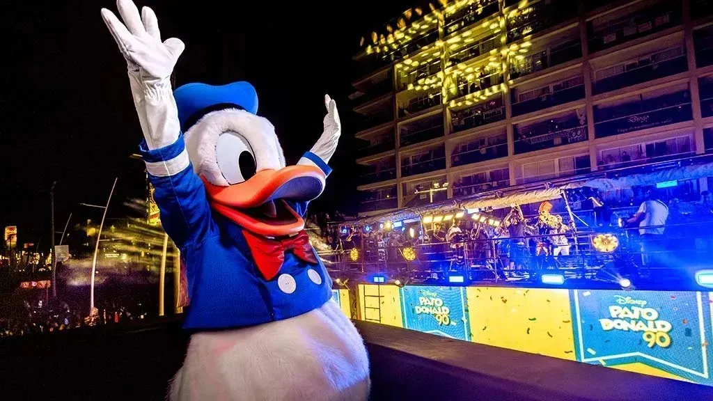 pato donald salvador