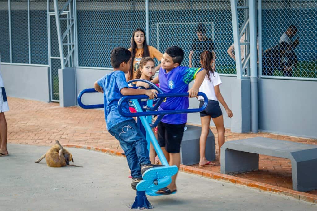 quadra e academia 10