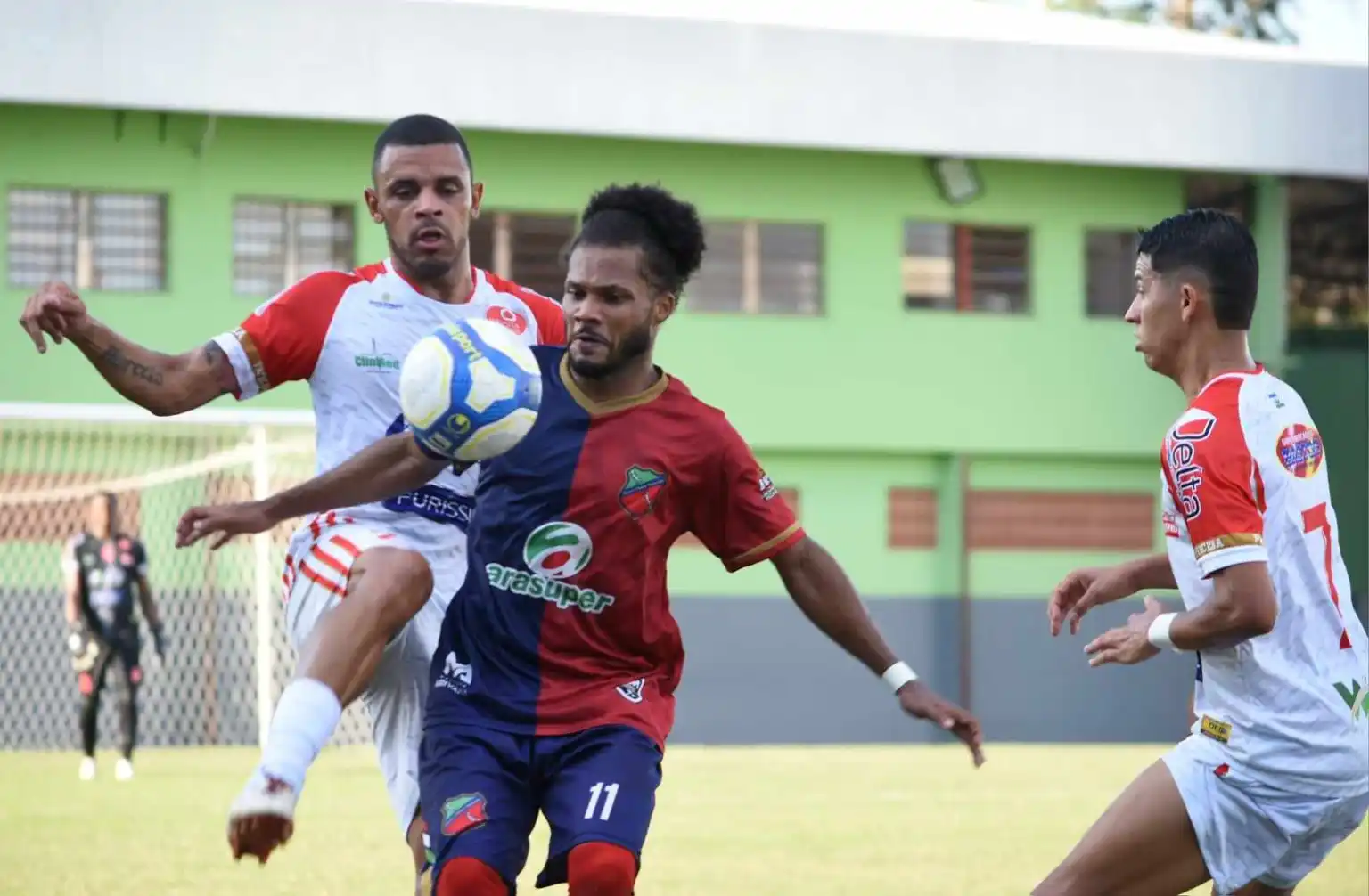 Com 18 pagantes no Florestão, Humaitá sofre a 7ª derrota seguida no Brasileirão Série D