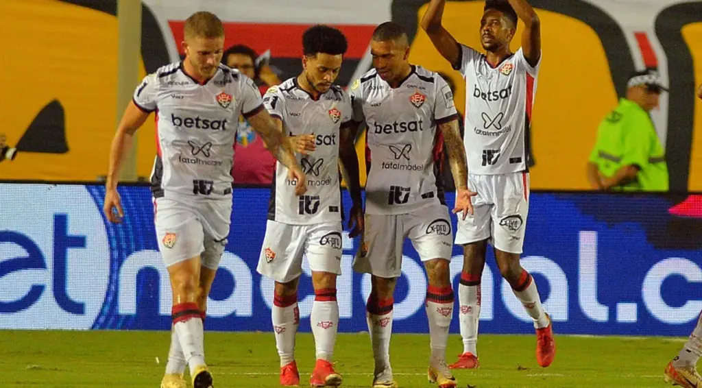 vitoria vence atletico mg brasileirao e1718926246206