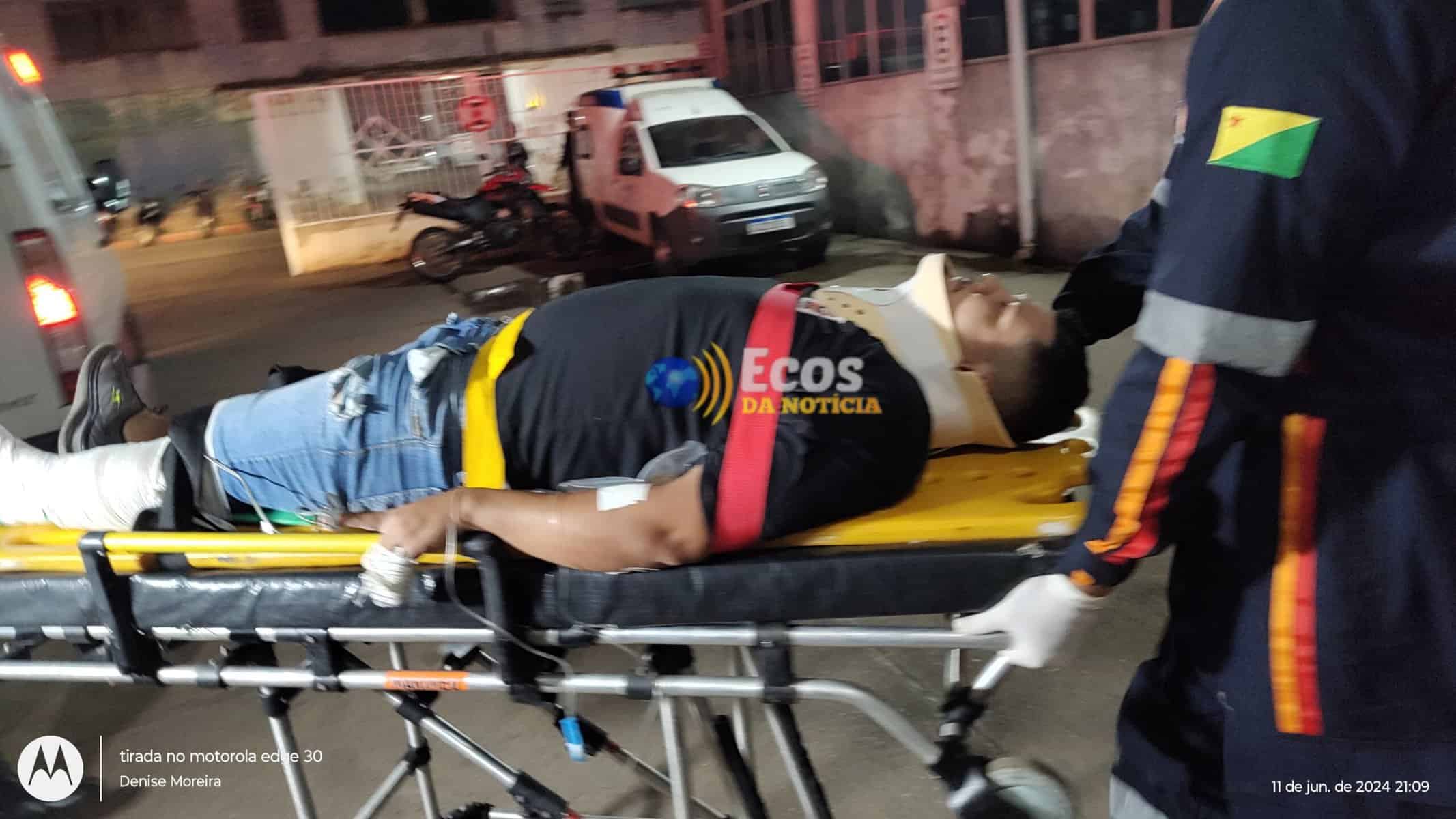 Colisão entre carro e moto deixa motociclista ferido em Rio Branco