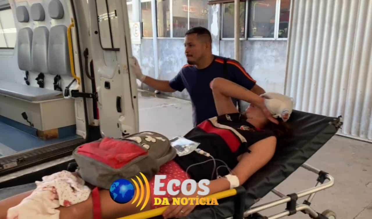 Mulher é agredida com barra de ferro e ferida com uma faca por companheiro ciumento em Rio Branco