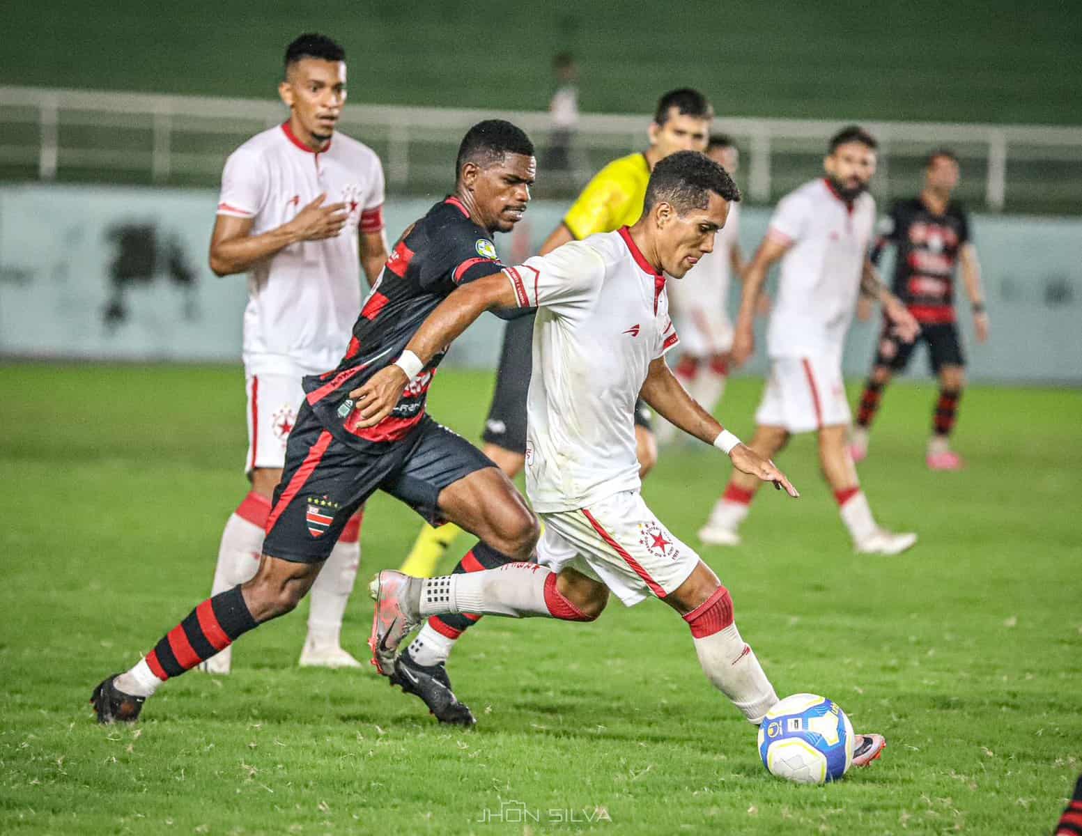 Rio Branco perde em casa para o Trem do Amapá e se complica