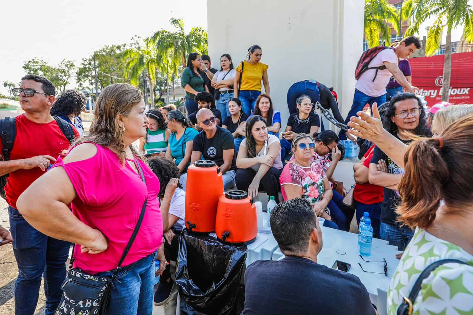 Servidores da Educação anunciam greve para o 2º semestre do ano no Acre