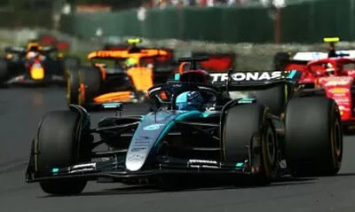George Russell aproveitou estratégia da Mercedes com uma parada e venceu o GP da Bélgica
Imagem: Joe Portlock - Formula 1/Formula 1 via Getty Images