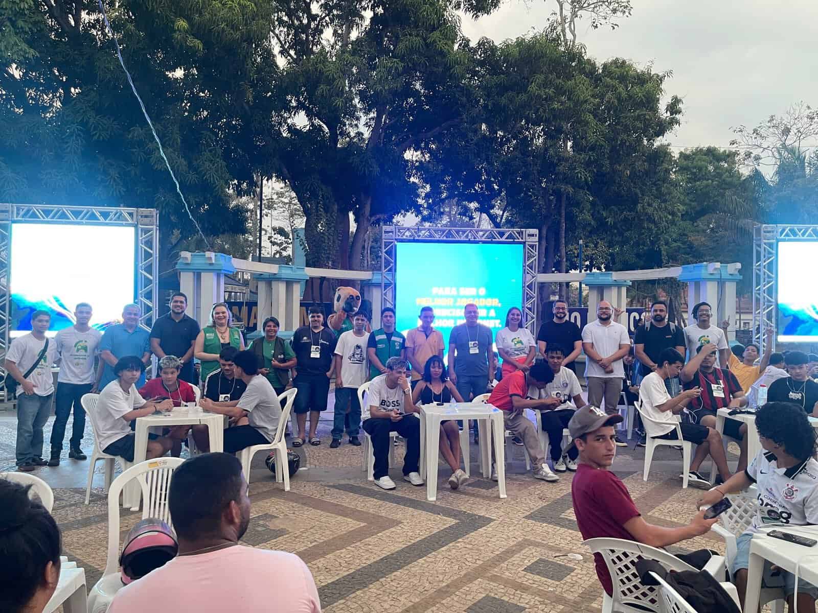 Governo abre oficialmente competições de E-sports com torneio-início de Free Fire