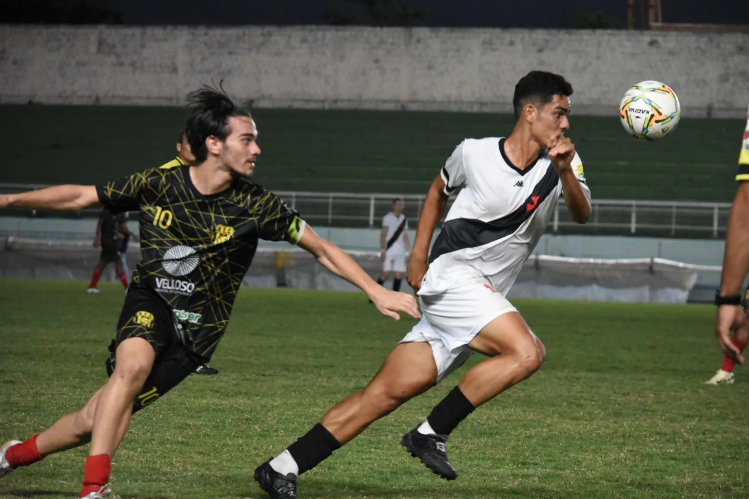 Vasco busca confirmar vaga nas semifinais e classificar o Náuas