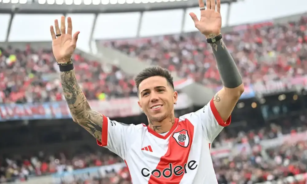 enzo fernandes river plate e1721653254768