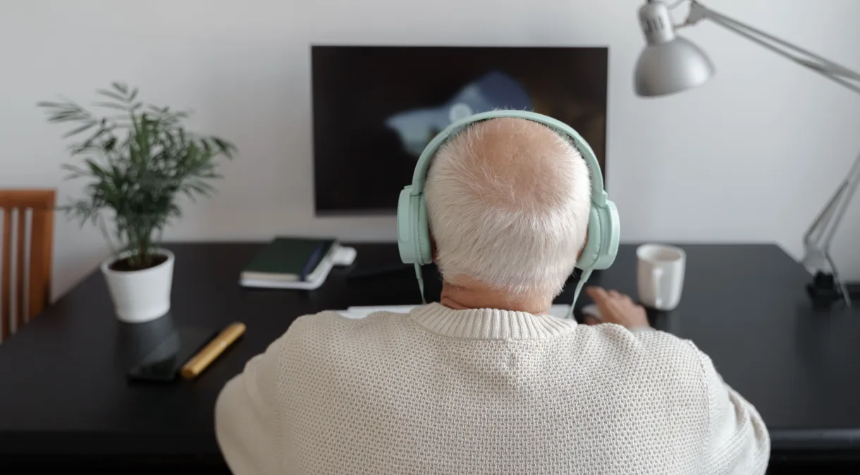 Primeiros sinais de demência podem aparecer na (falta de) organização financeira