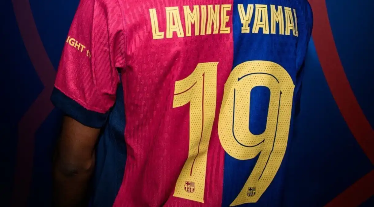 Impulsionado por Yamal, Barcelona tem venda recorde de camisas no primeiro dia