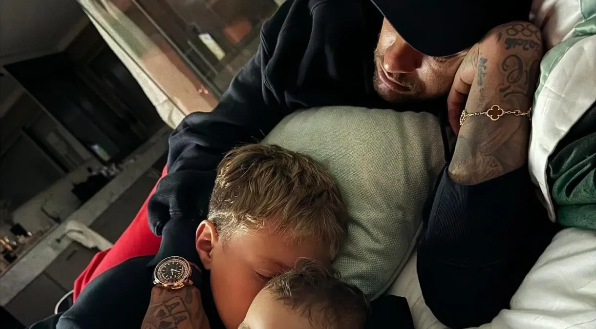 Neymar publica foto de cochilo durante jogo da Seleção Brasileira pela Copa América