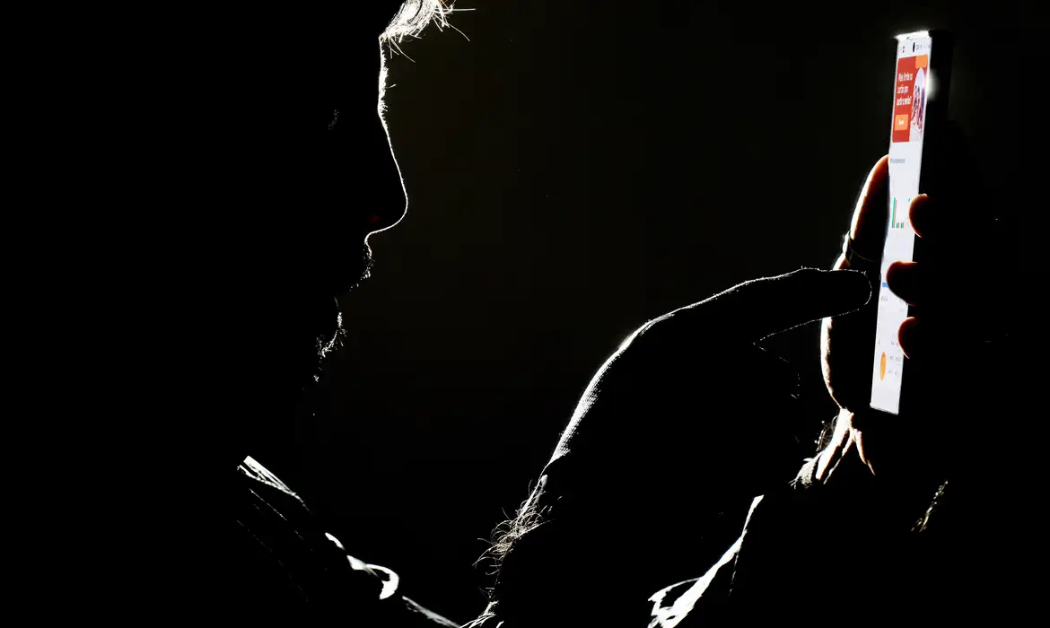 Criminosos usam apagão cibernético para aplicar golpes e coletar dados confidenciais