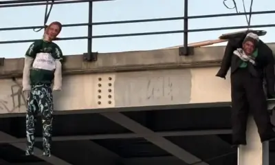 torcida do botafogo pendura bonecos no setor de visitantes do nilton santos e1721250686508 torcida do botafogo pendura bonecos no setor de visitantes do nilton santos e1721250686508