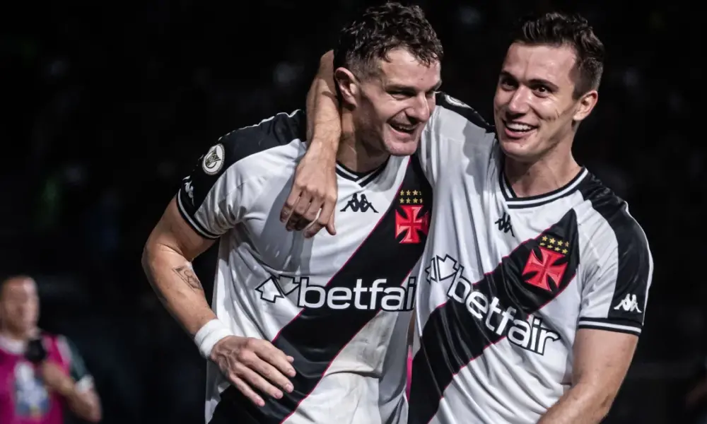 vegetti piton vasco vence fortaleza e1720055128243 vegetti piton vasco vence fortaleza e1720055128243