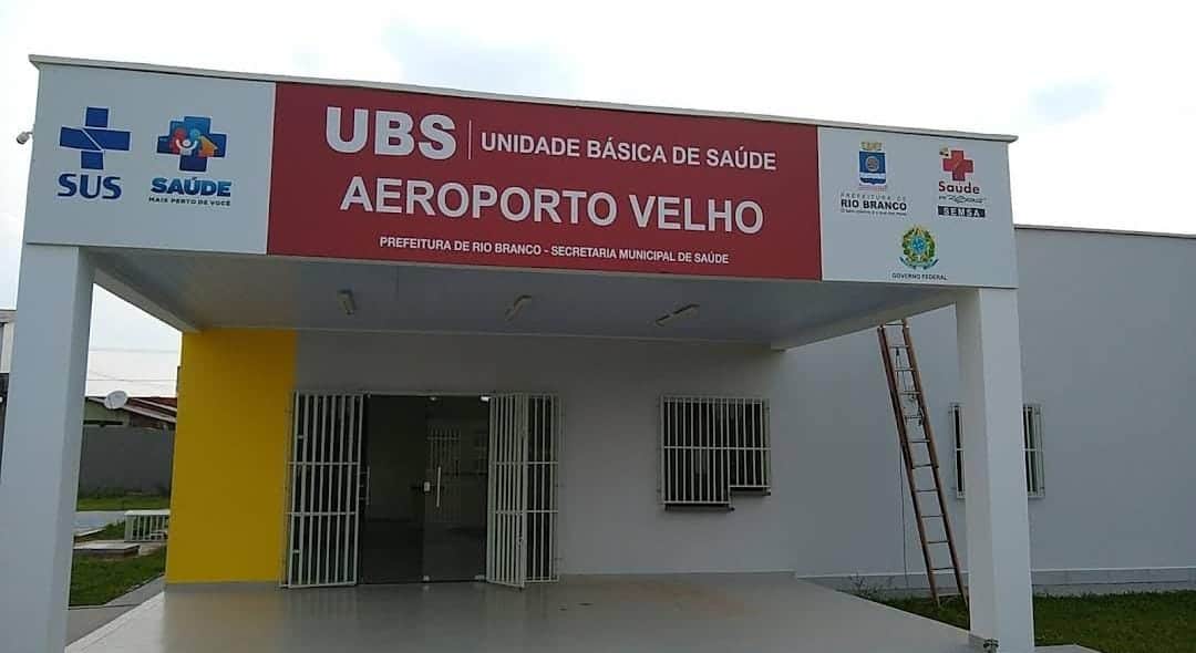 Bandidos invadem UBS, rendem funcionários e pacientes, ameaçam “estourar os miolos” e fazem arrastão