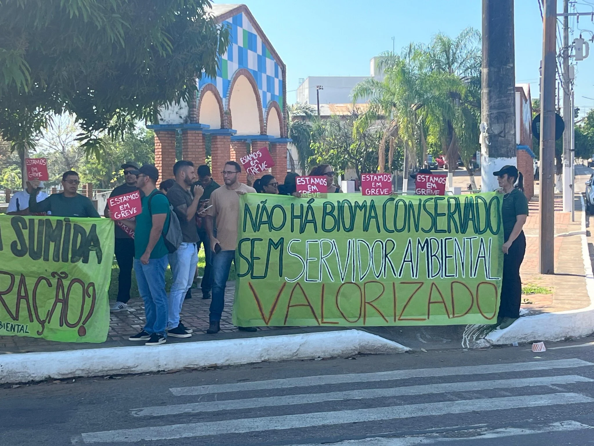 Servidores ambientais no Acre reagem contra suspensão da greve pela Justiça